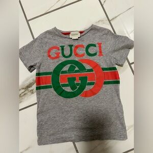Gucci Kids Gray Tee with Red & Green Logo